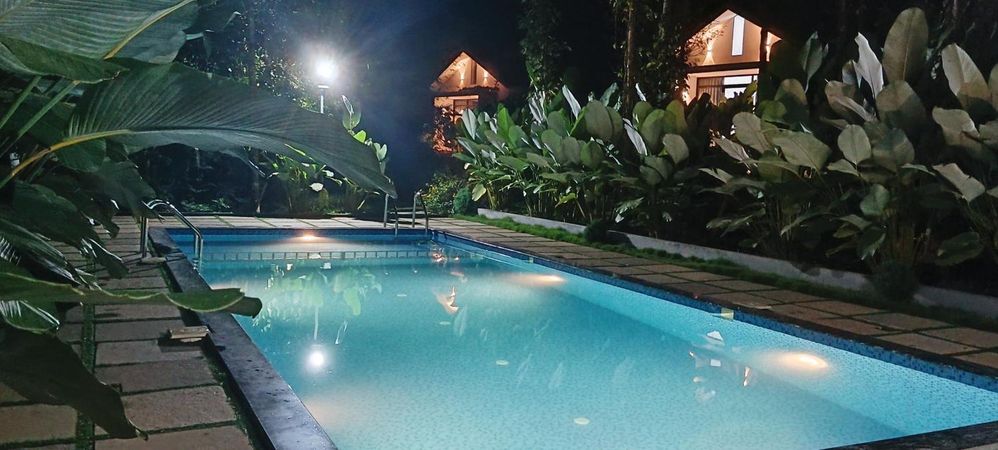 Le Vista Resort Sultan Bathery Exterior foto